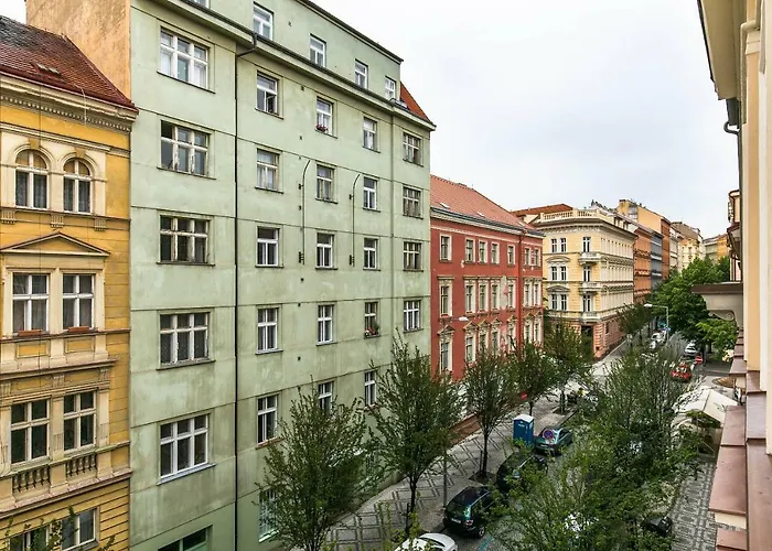 Art Ii * Praha