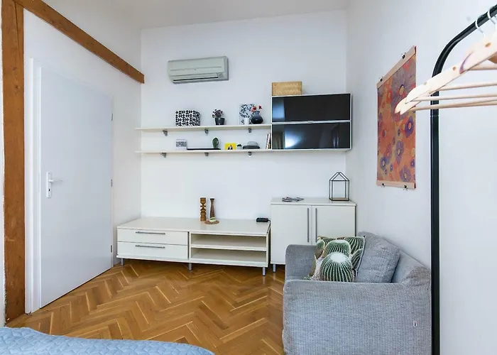 Art Ii Apartman Prága